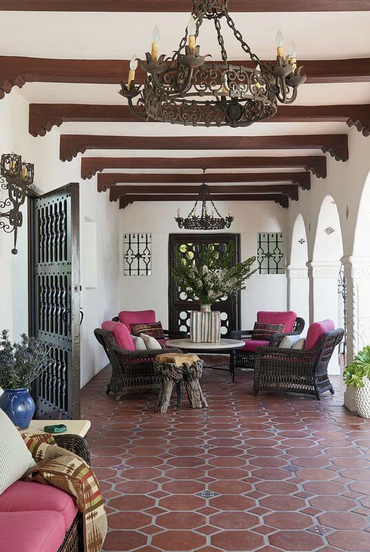 GRAND FRONT PORCH ENTRANCE SEATING IDEAS